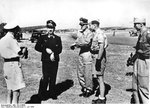 Bundesarchiv_Bild_183-J14659,_Italien,_Adolf_Galland,_Luftwaffenoffiziere.jpg