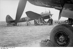Bundesarchiv_Bild_101I-363-2256-11A,_Frankreich,_Flugzeug_Ju_88.jpg