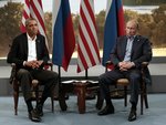 one-photo-that-says-it-all-about-obamas-chilly-meeting-with-vladimir-putin.jpg