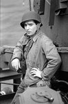 Capa - Frank Scherschel - D-Day - Porstmouth (internet).jpg