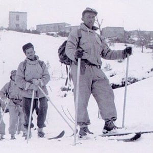 Canadian ski troops