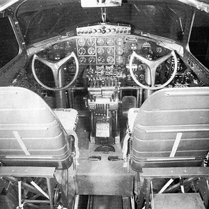 boeing-b-17b-flying-fortress-cockpit-bomber-01