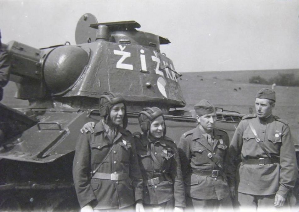 Czechoslovak Brigade's Commander Tank T-34 "Jan Zizka" (2)