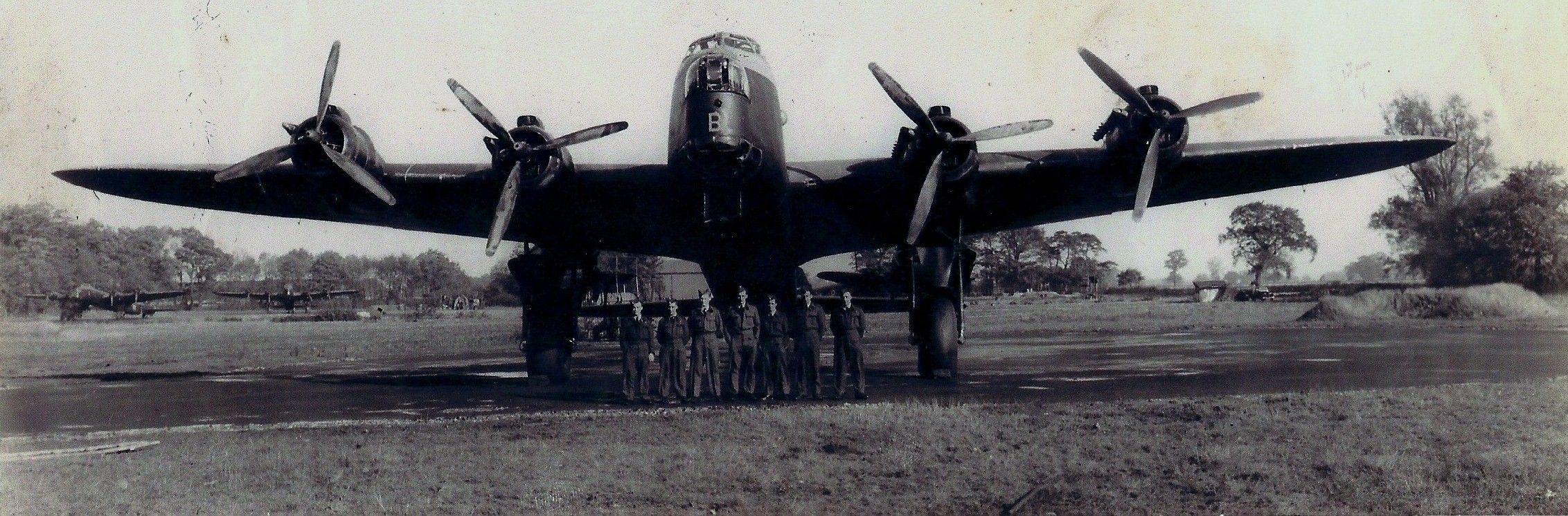 -stirling--18-november-1943-crew
